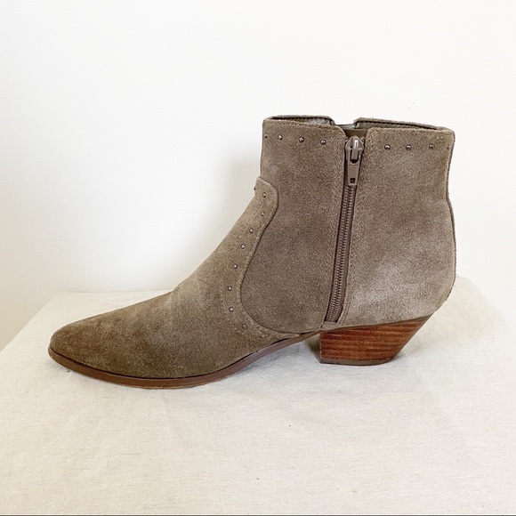 Marc Fisher Wanda Suede Studded Ankle Booties 8.5 - Picture 2 of 10